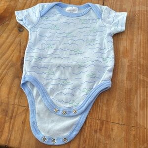 Short sleeve onesie, 3-6 month